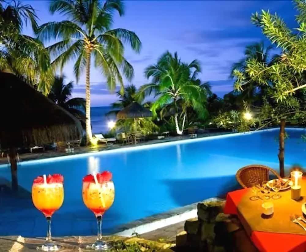 Hotel Marinas Praia de Pipa Extérieur photo
